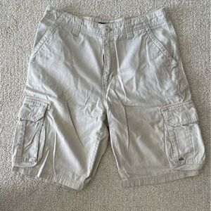 Quicksilver Men’s Cargo shorts, Size 32 waist
